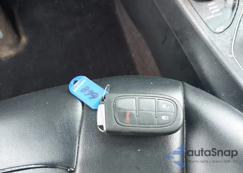 2019 Jeep Cherokee Latitude Plus from USA, damaged, VIN 1C4PJMLB2KD198754